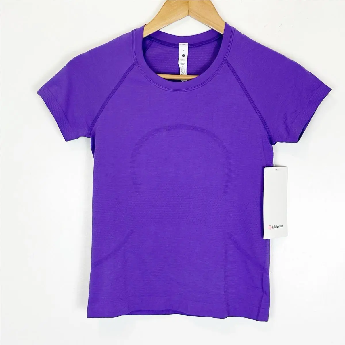 Lululemon Swiftly Tech Short Sleev 2.0 Atomic Purple 4 Running Training Top