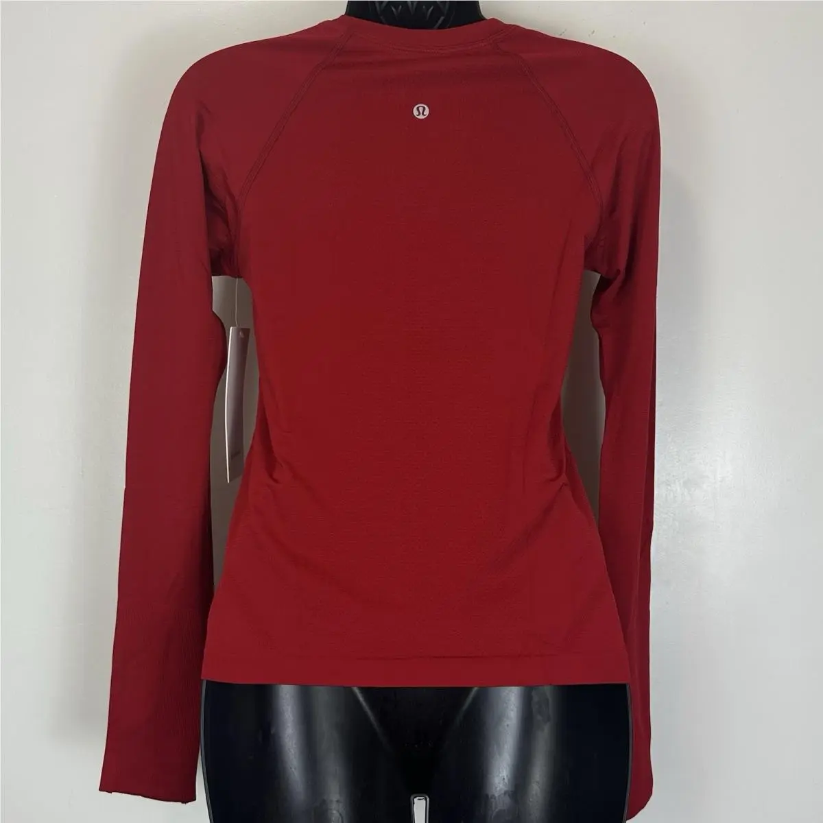 Lululemon clothing - Lululemon Swiftly - Swiftly - Red 5