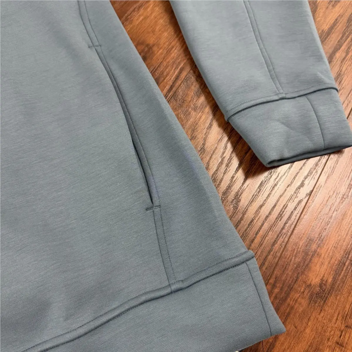 Lululemon clothing - Blue 1