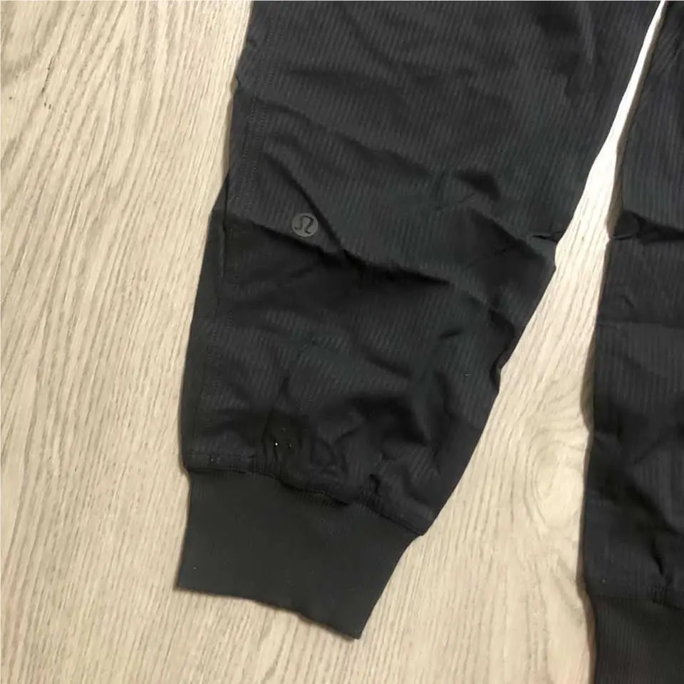 Lululemon clothing - Black 6
