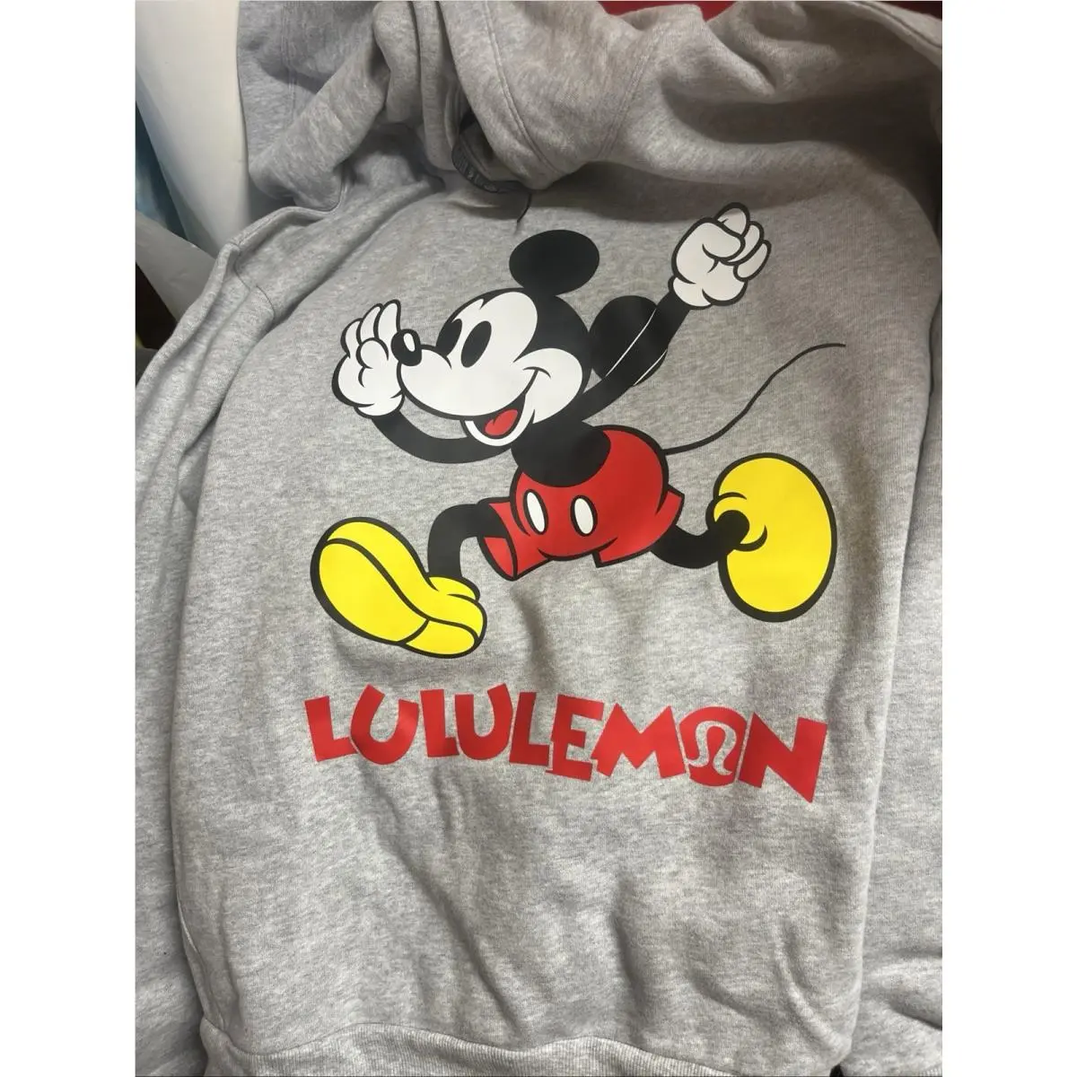 Lululemon Disney Mickey Mouse Gray Sweatshirt Size Large