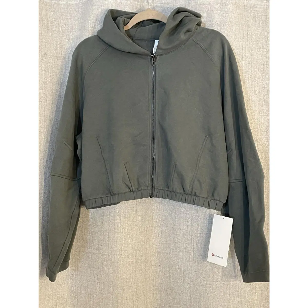 Lululemon clothing - Palm Deco 0
