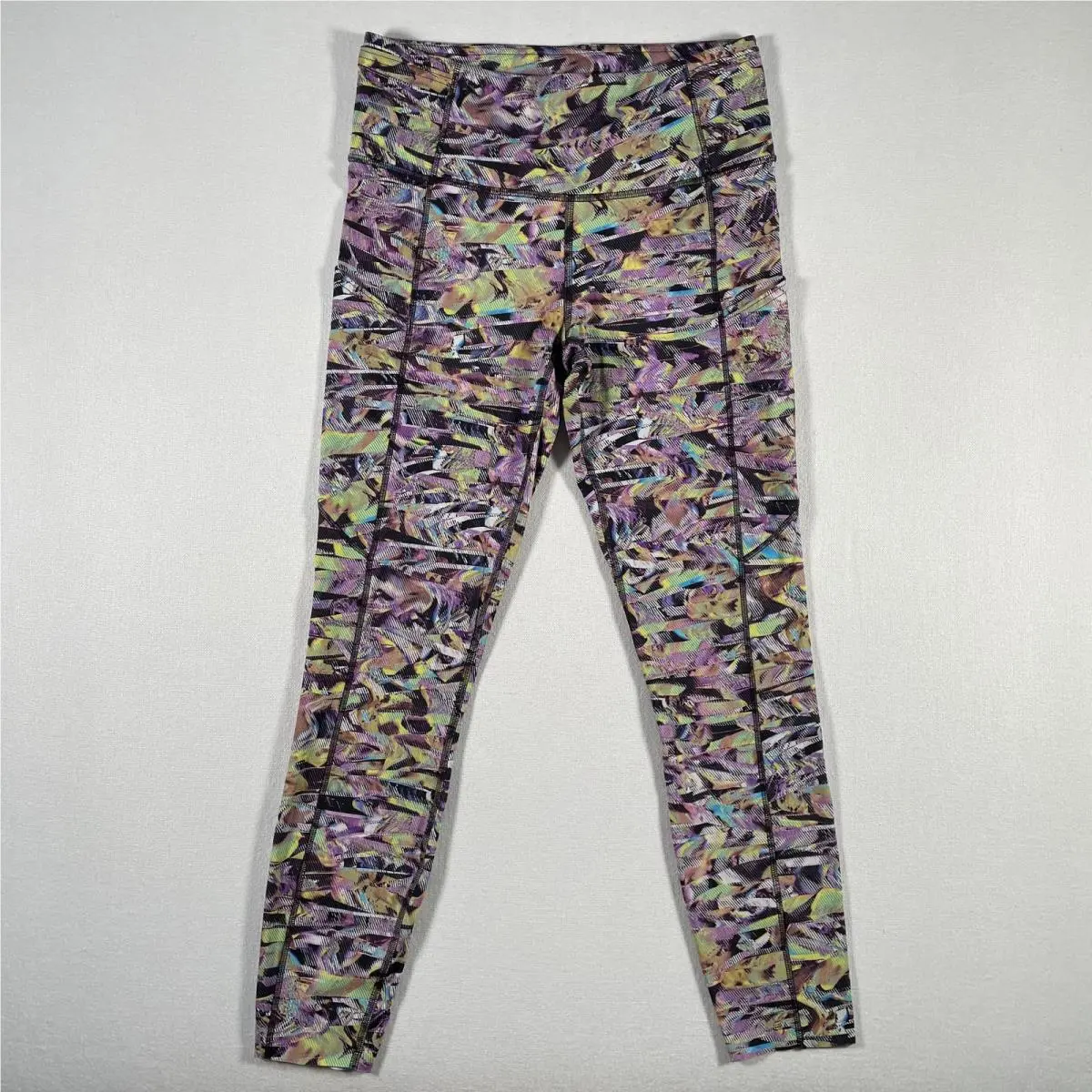 Lululemon clothing - Multicolor 16