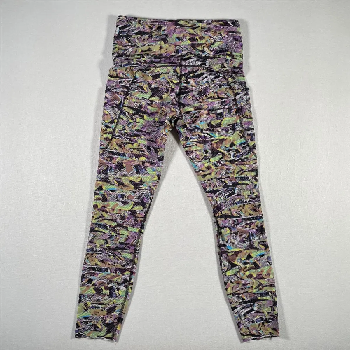 Lululemon clothing - Multicolor 17