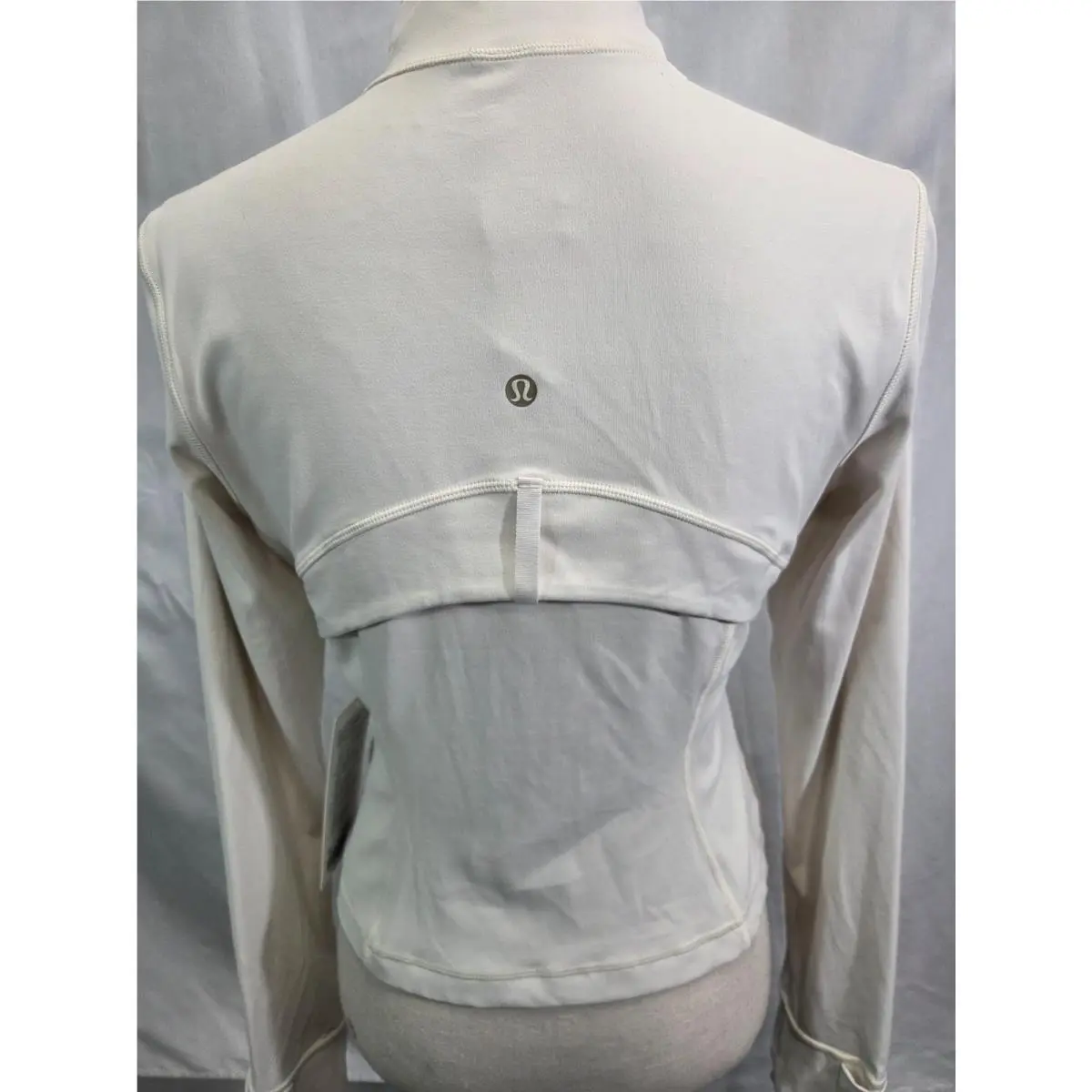 Lululemon clothing - White 6