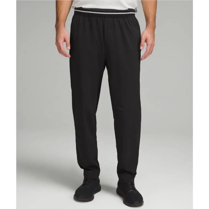 Lululemon Relaxed Fit Workout Track Pant Regular Pants Black - Large