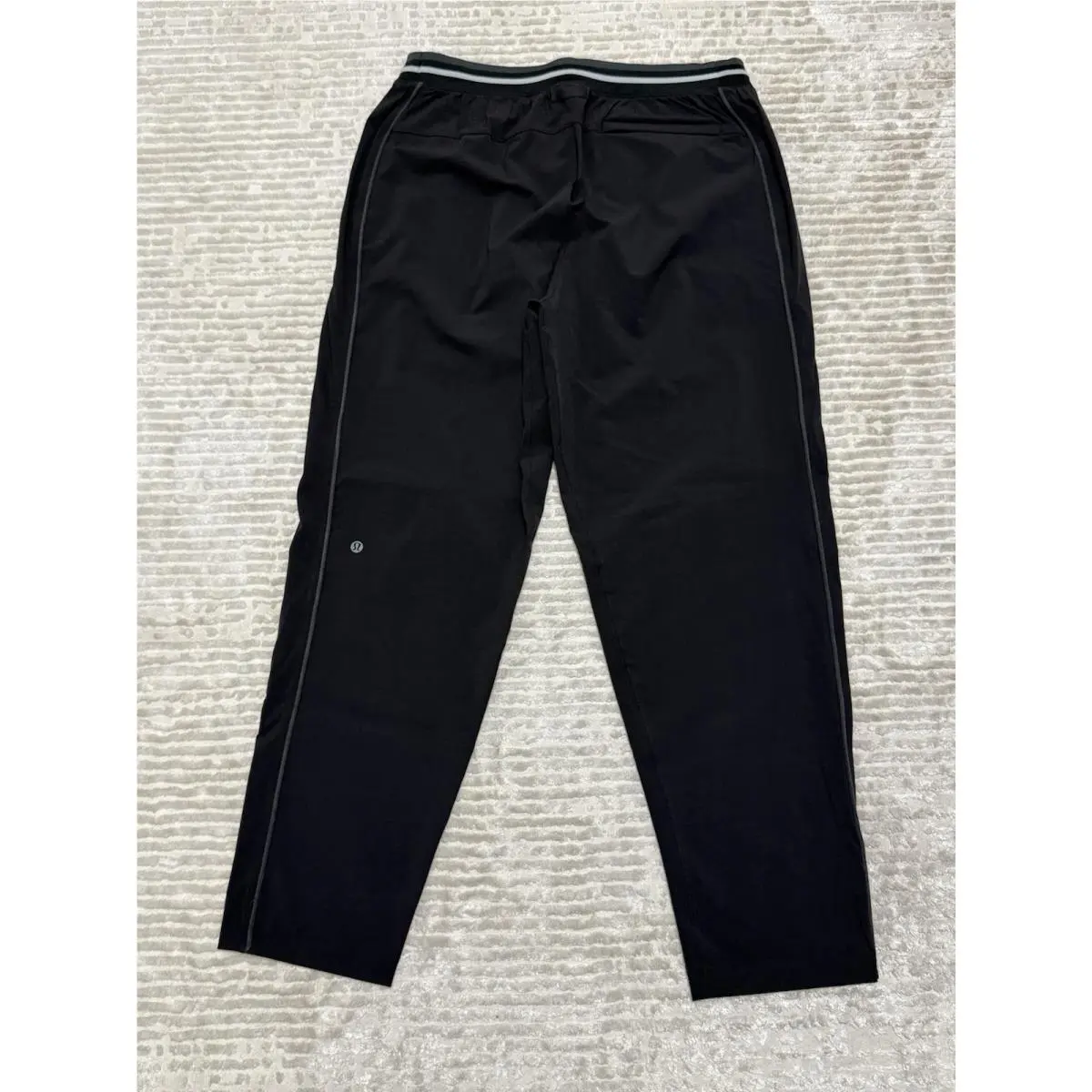 Lululemon clothing - Black 1
