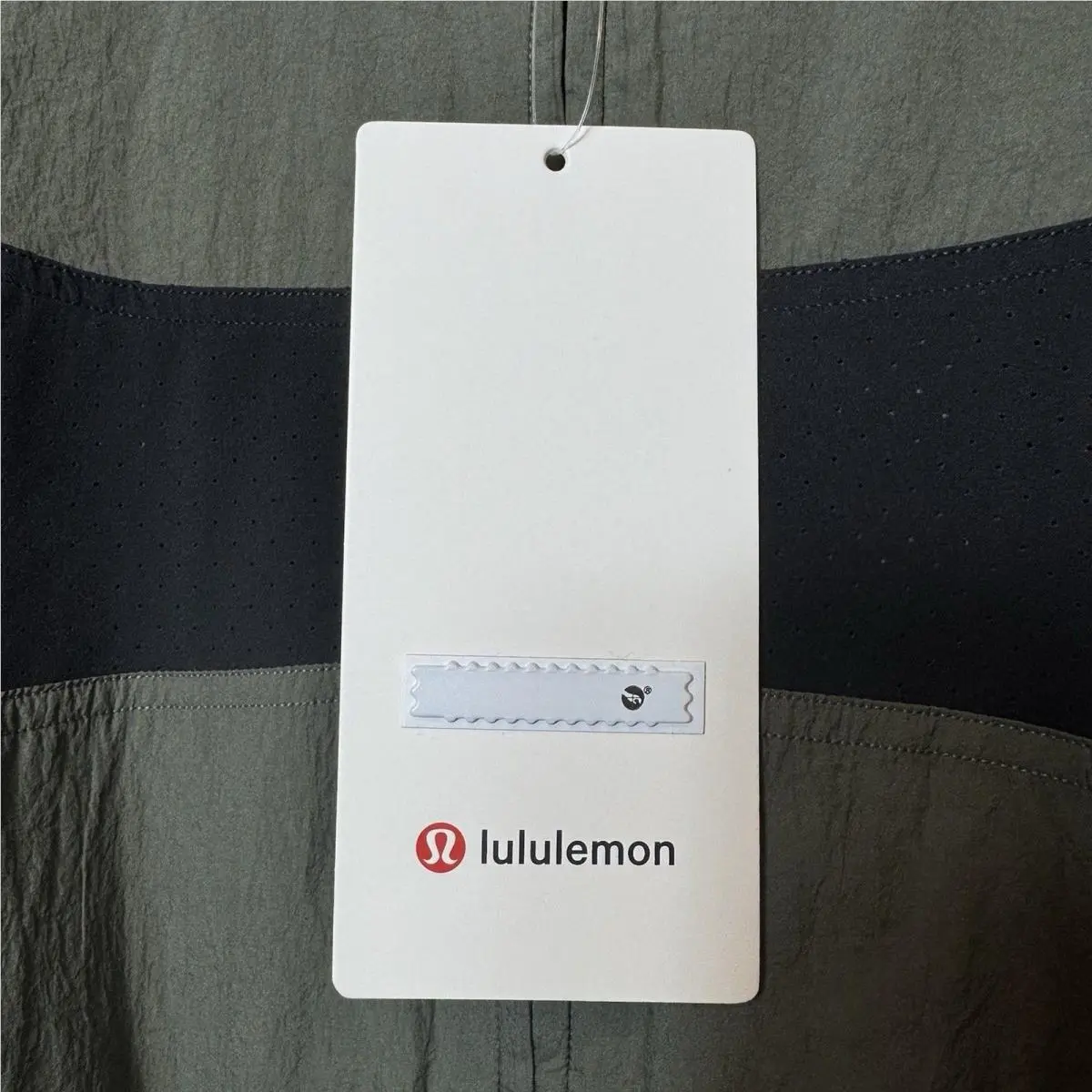 Lululemon clothing - Black 2