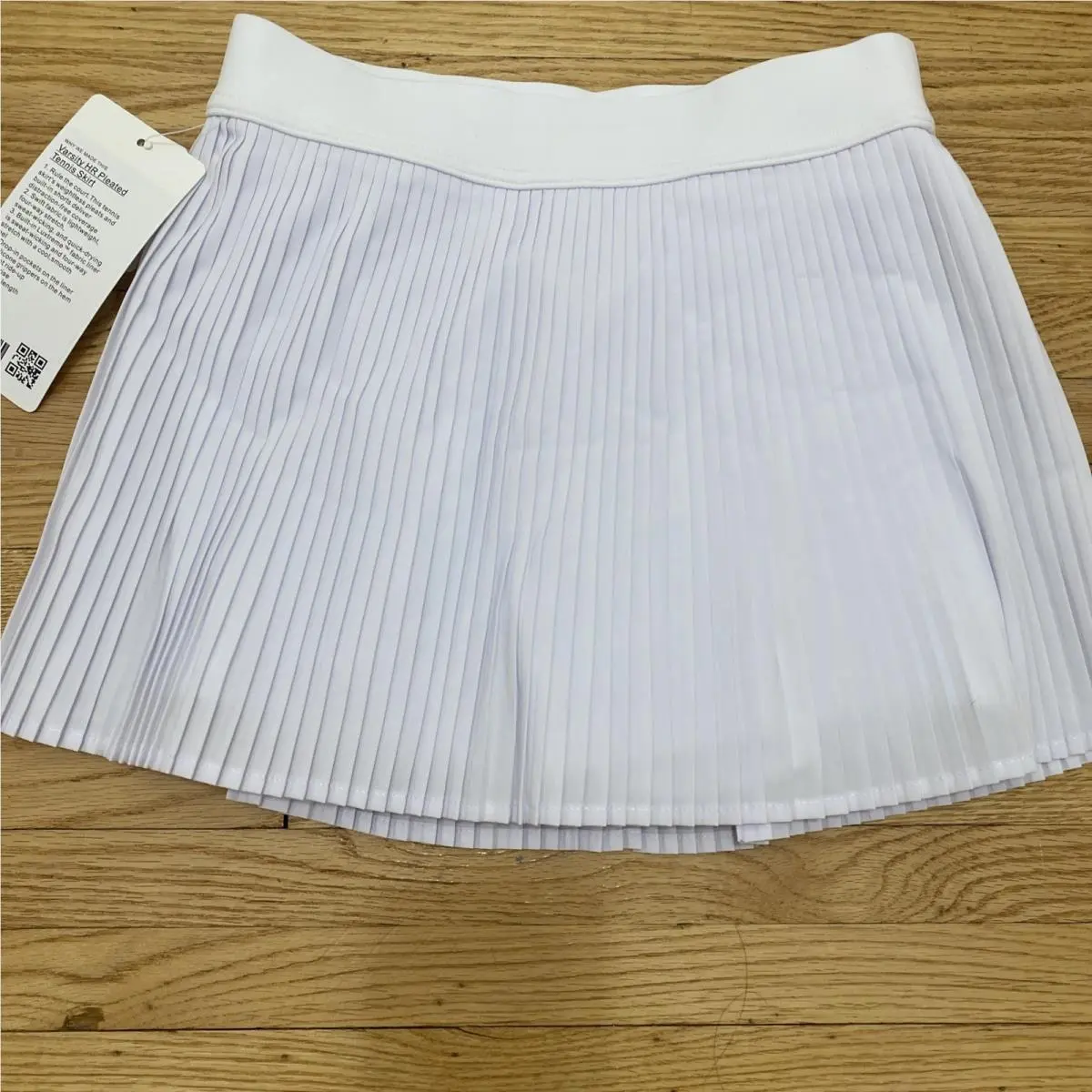 Lululemon clothing - White 2