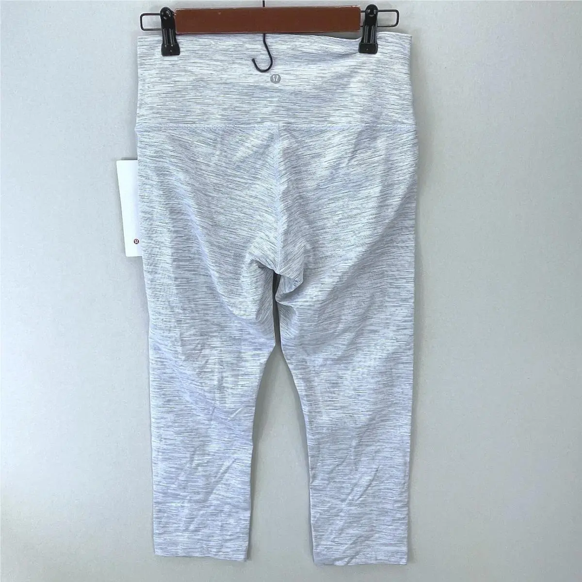 Lululemon clothing - Gray 6