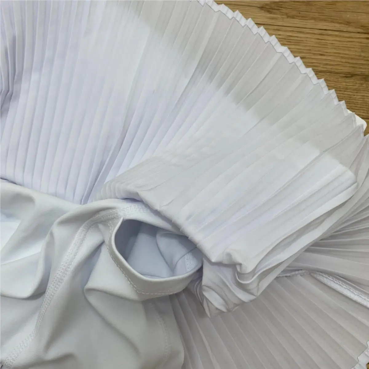Lululemon clothing - White 4