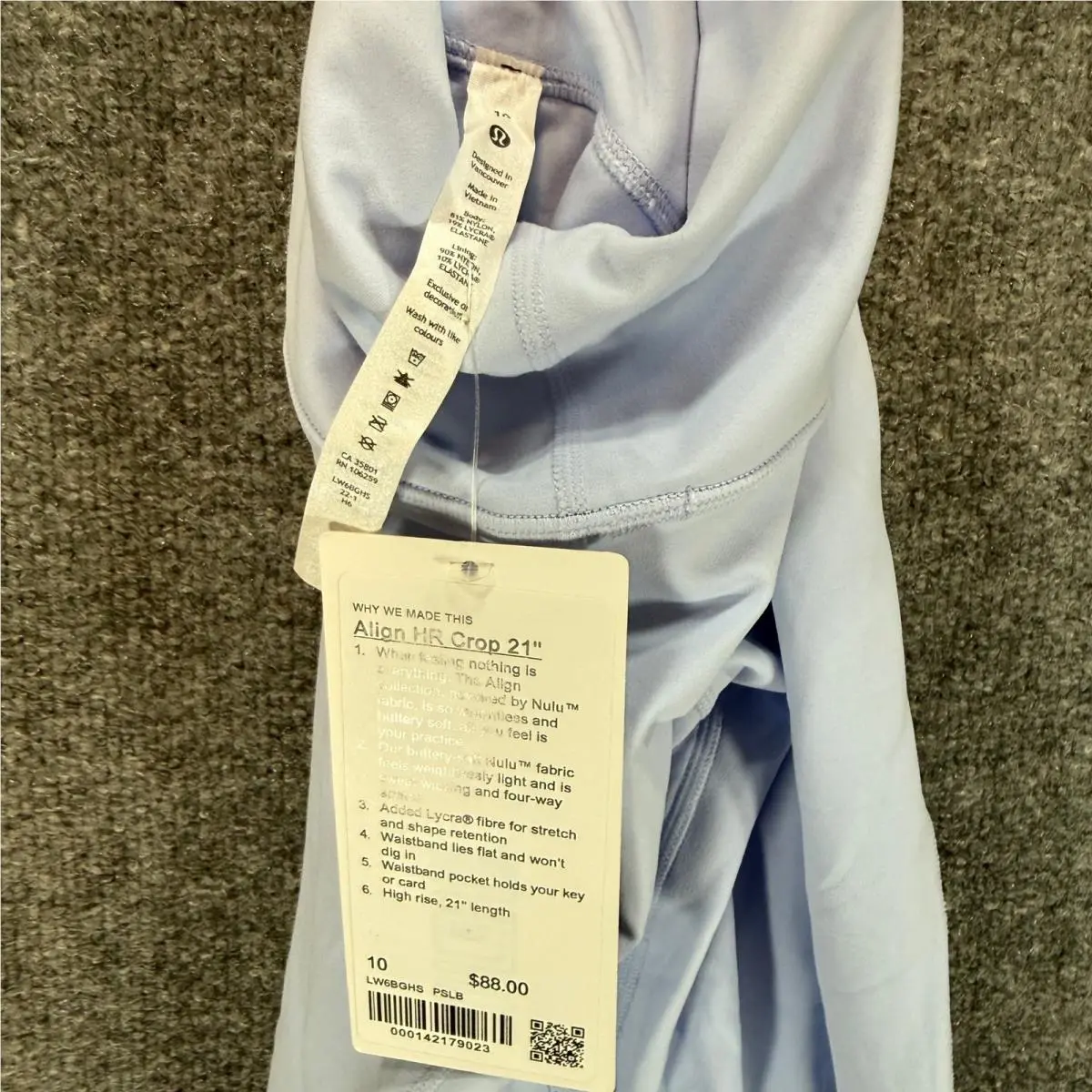 Lululemon clothing - Lululemon Align HR Crop 21