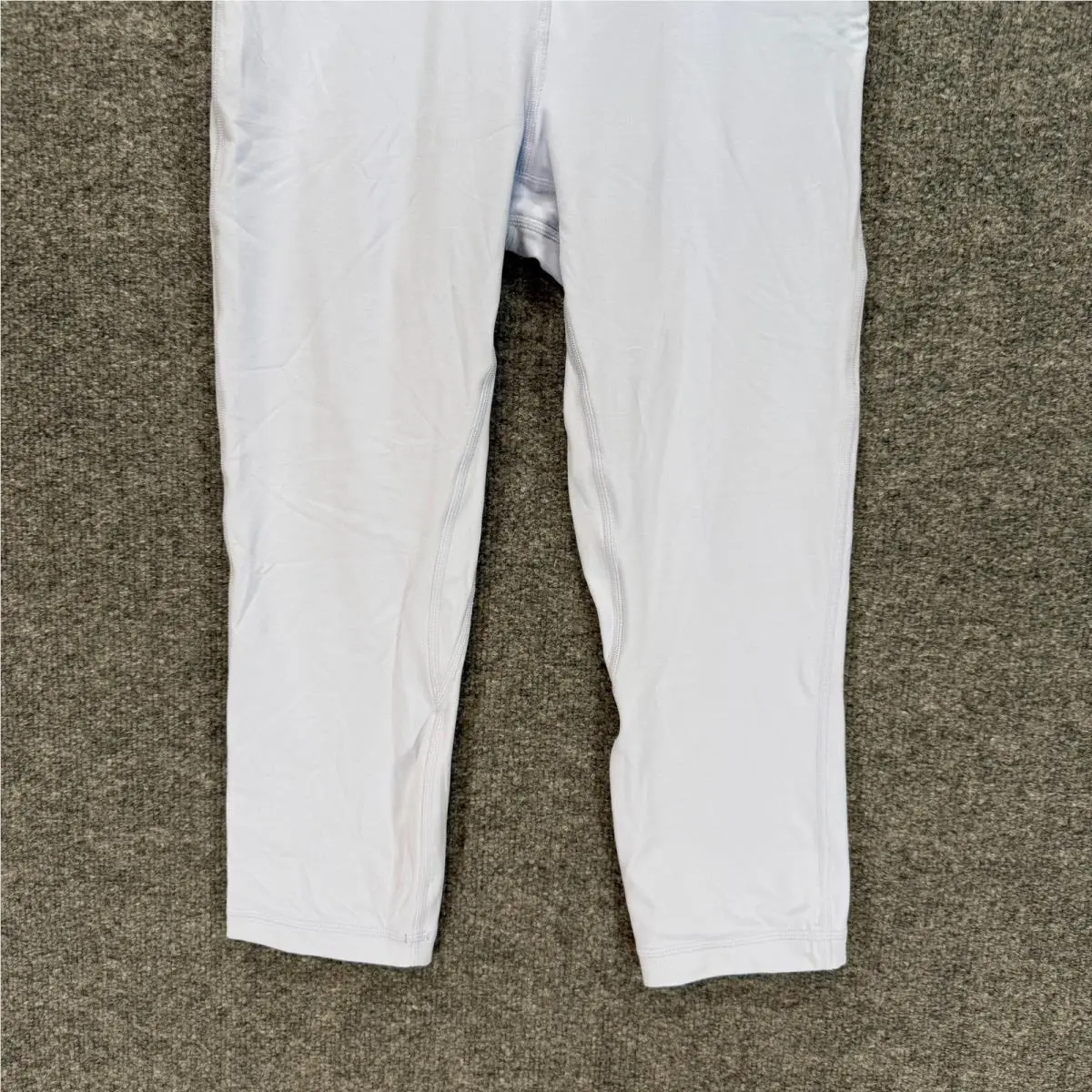 Lululemon clothing - Lululemon Align HR Crop 21