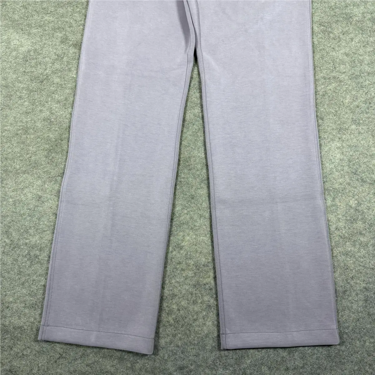 Lululemon clothing - Purple 1