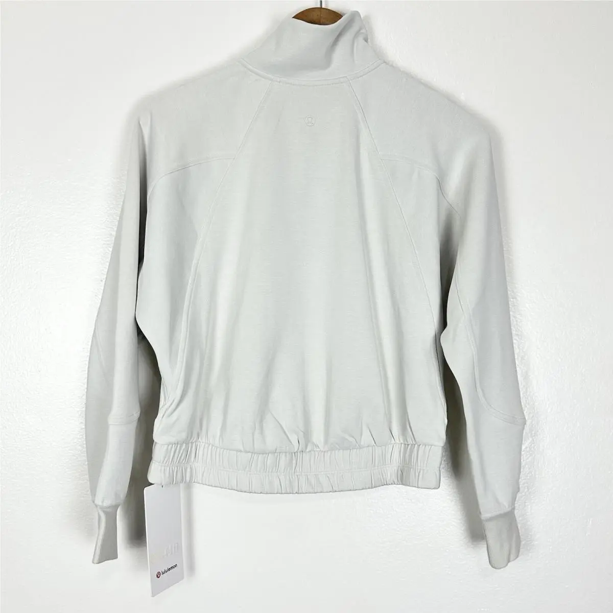 Lululemon clothing - Ivory 7
