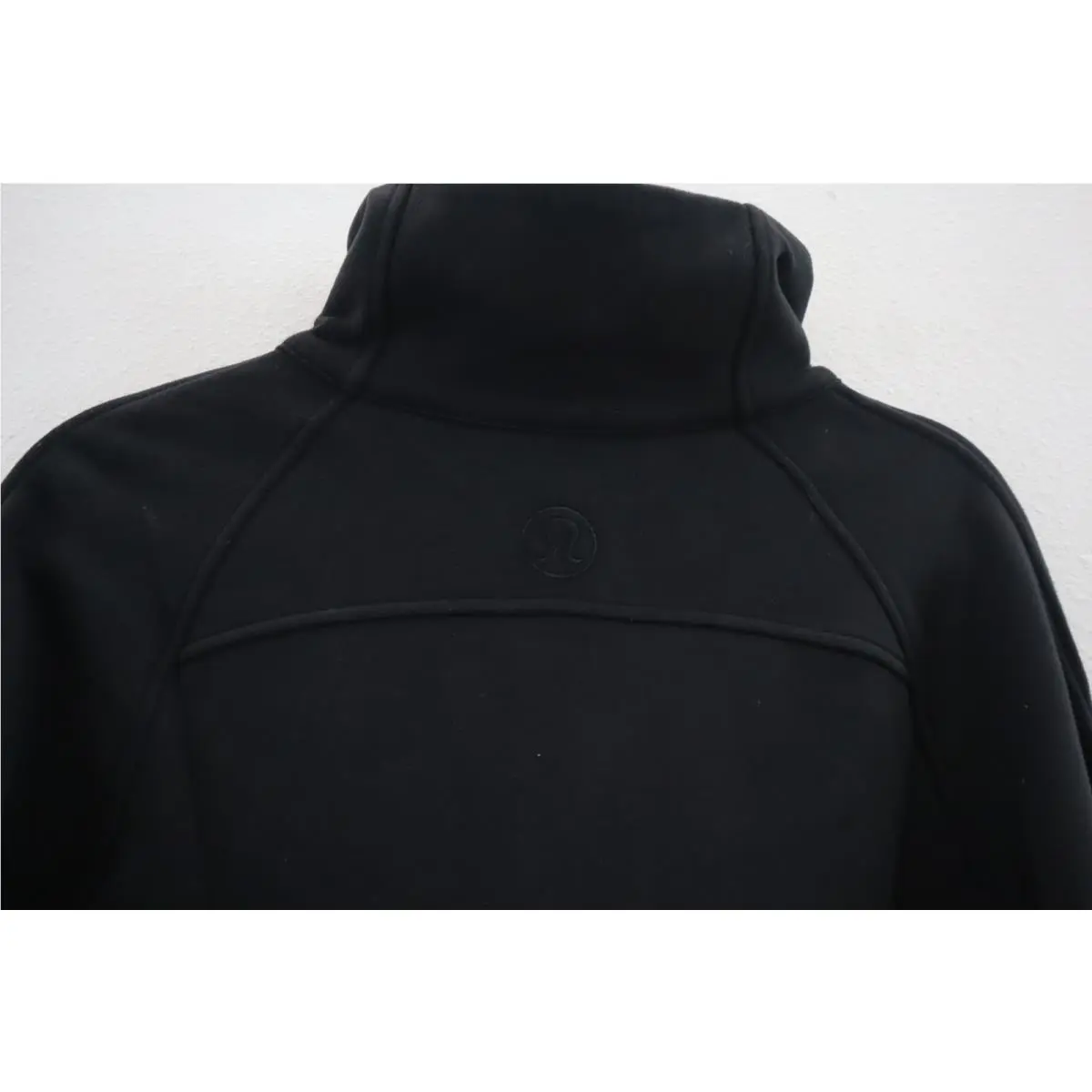 Lululemon clothing - Black 5