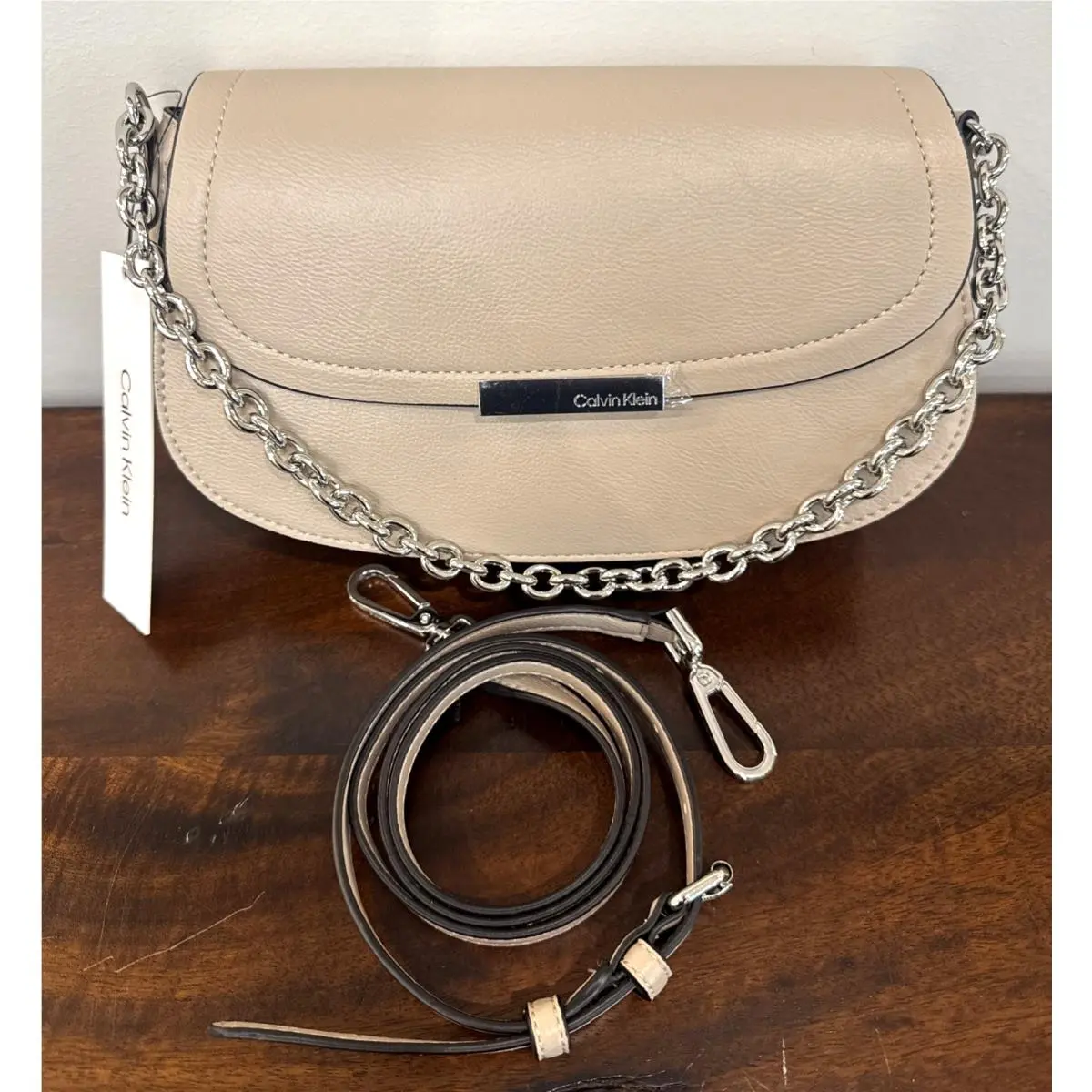 Calvin Klein Crossbody Shoulder Bag Beige Everyday Style Handbag Chic