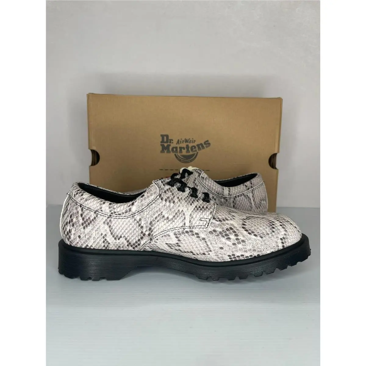 Dr. Martens shoes - Dr. Martens Postal Supreme - Martens Postal Supreme - Gray 1