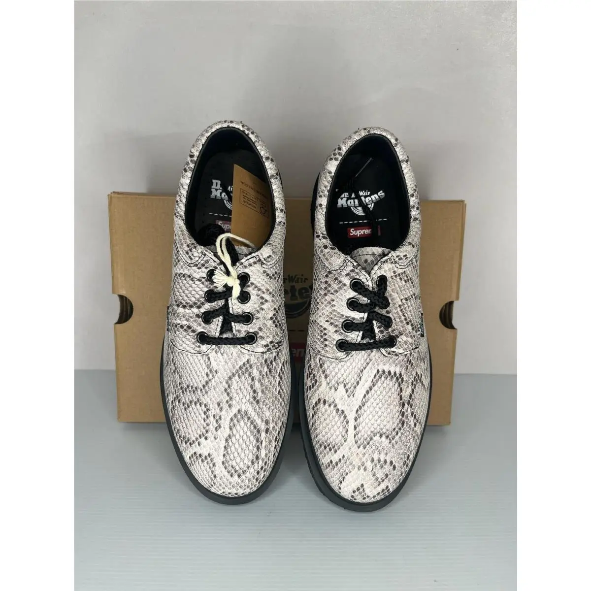 Dr. Martens shoes - Dr. Martens Postal Supreme - Martens Postal Supreme - Gray 3