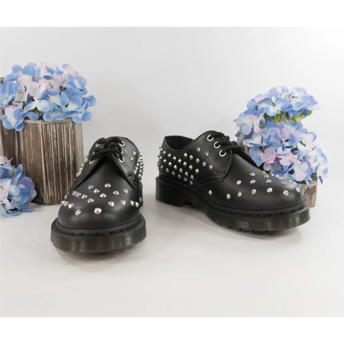 Dr. Martens shoes - Black (UPC: 190665430615) 0
