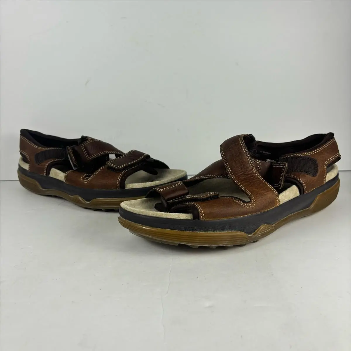 Dr. Martens shoes - Brown 1