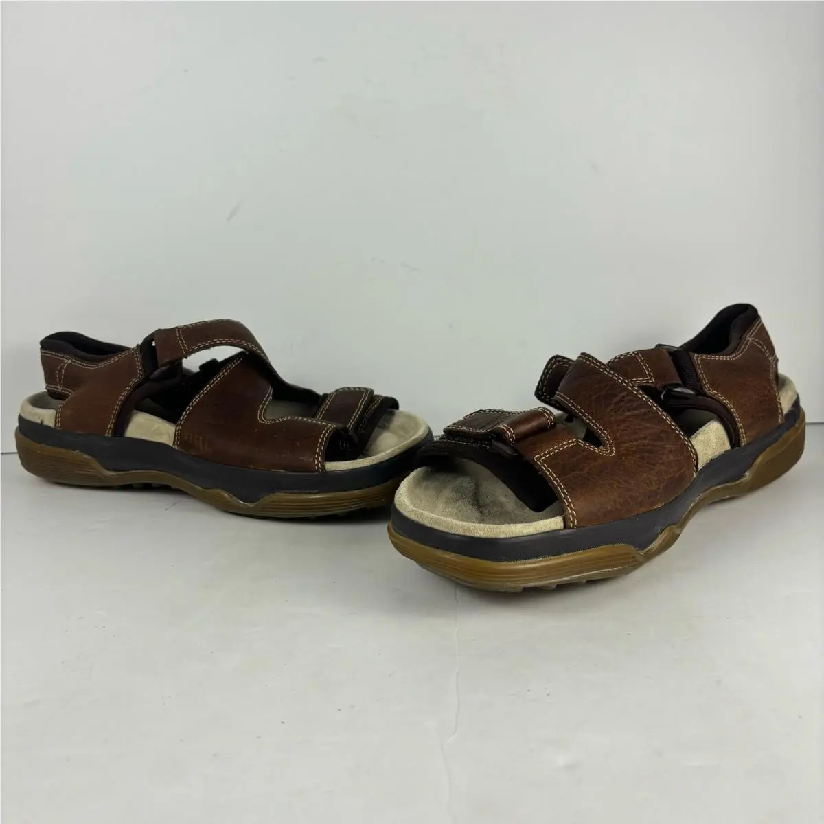 Dr. Martens shoes - Brown 2