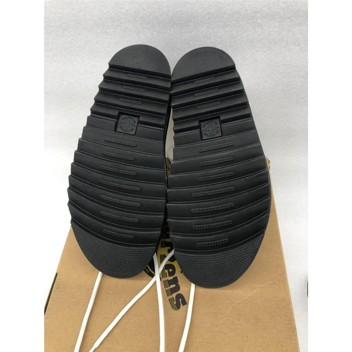 Dr. Martens shoes - Dr. Martens Nartilla - Martens Nartilla - White 3