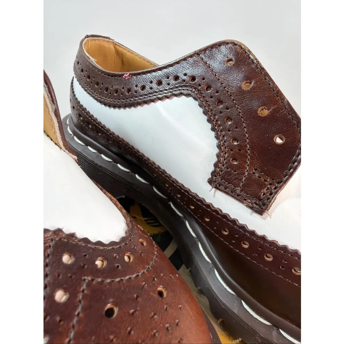 Dr. Martens shoes - AW 004 - Brown 3