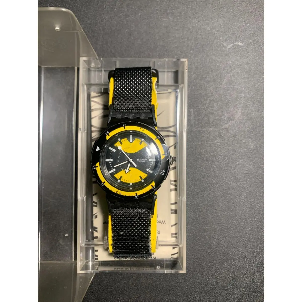Time Capsule 2000  Scuba 200 Water Wasp SDB1165 Yellow Black Nos Batt by Swatch