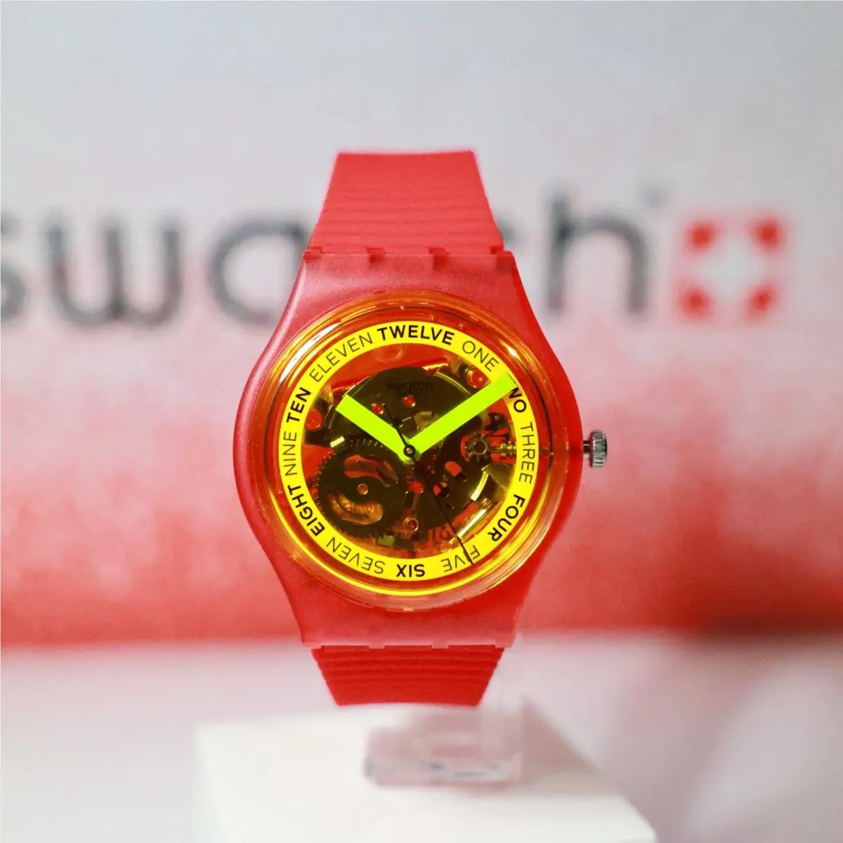 Swatch Swiss Made Retro Rosso GR185 34MM Red Fluo Yellow Screen Silicone Watch