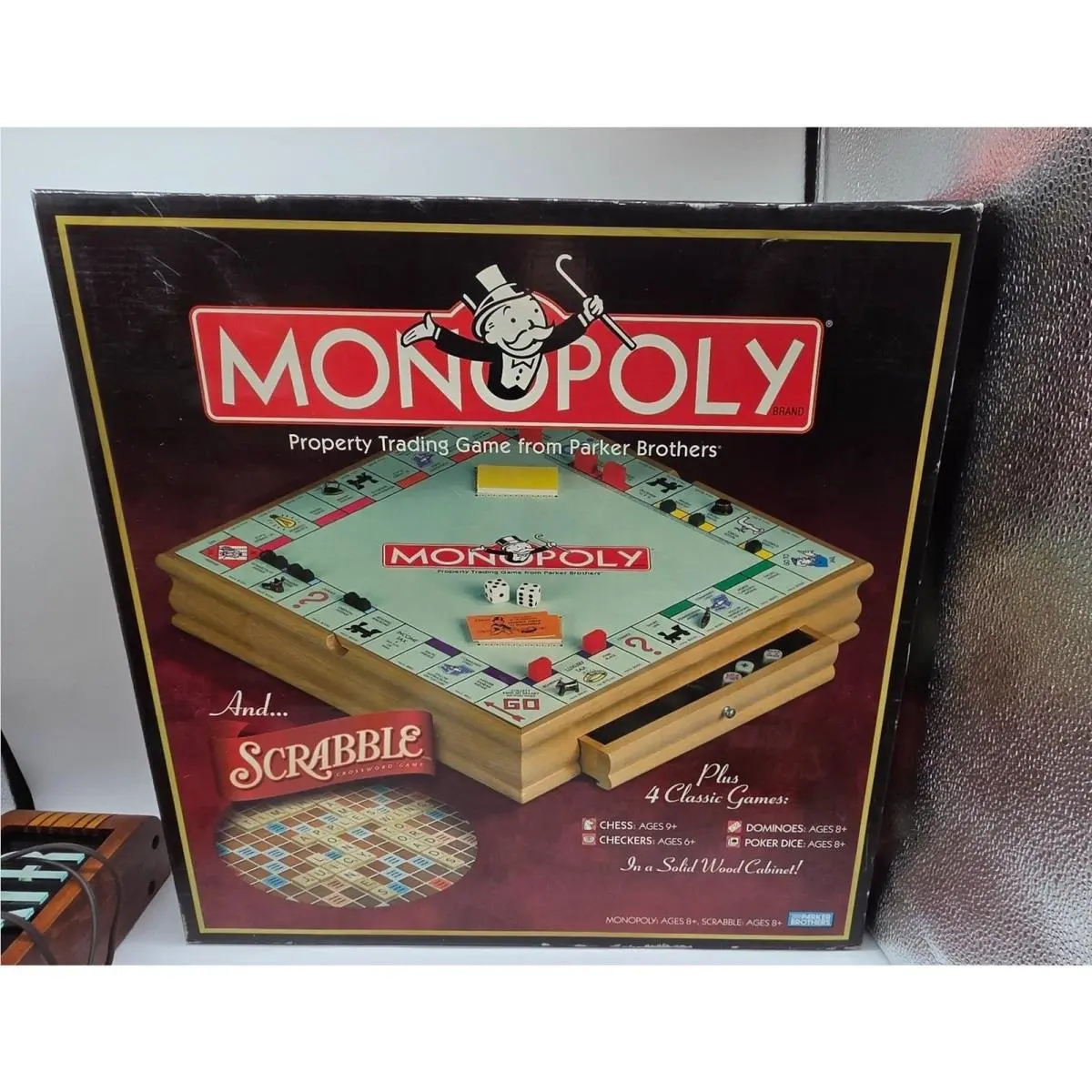 Monopoly Scrabble and 4 Classic Games Solid Wood Cabinet 2007 Parker Brothers