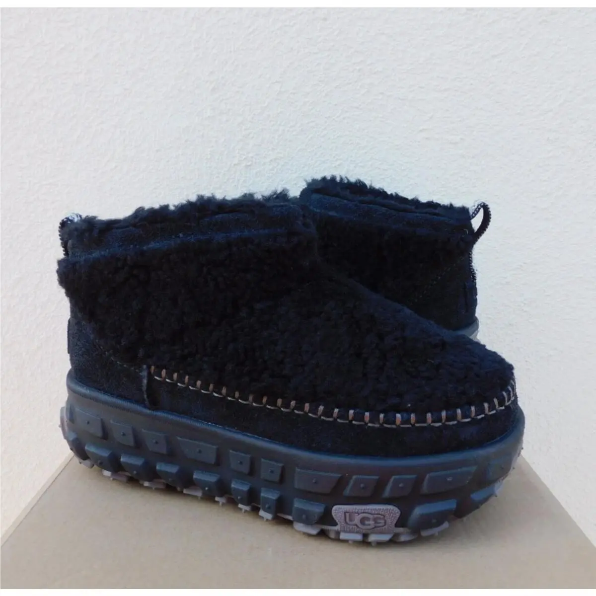 Ugg Black Venture Daze Ultra Mini Cozy Platform Boots Women US 4/ Men 3