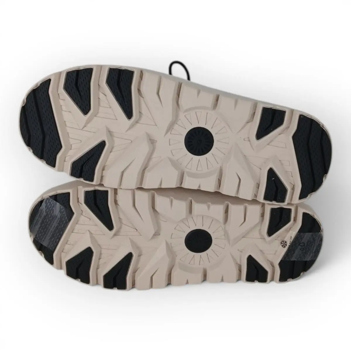 UGG shoes - Neumel High Weather Hybrid - Neumel High Weather Hybrid - As in Pic 3