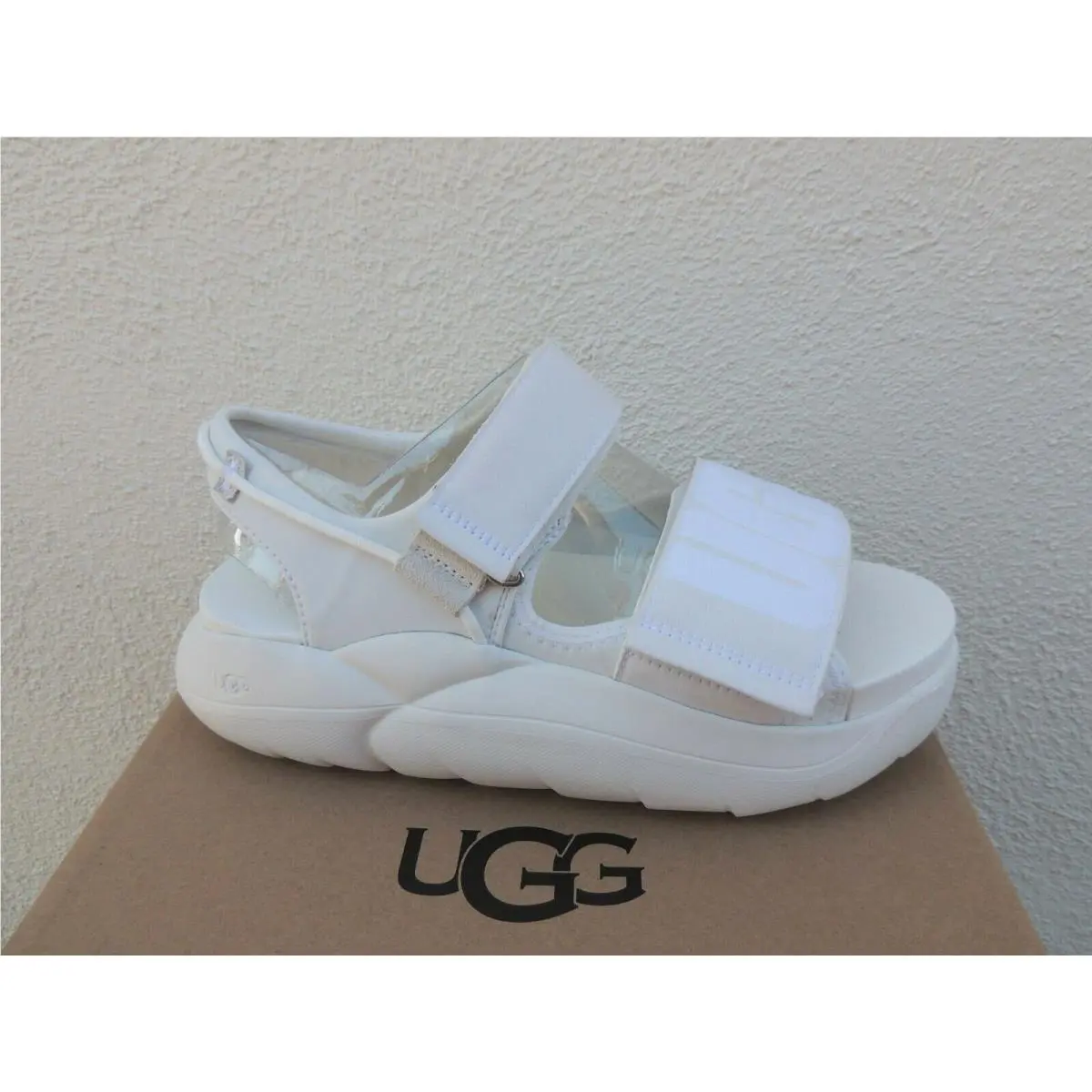 UGG shoes - UGG La Cloud Strap Sandal - White (UPC: 195719404840) 0