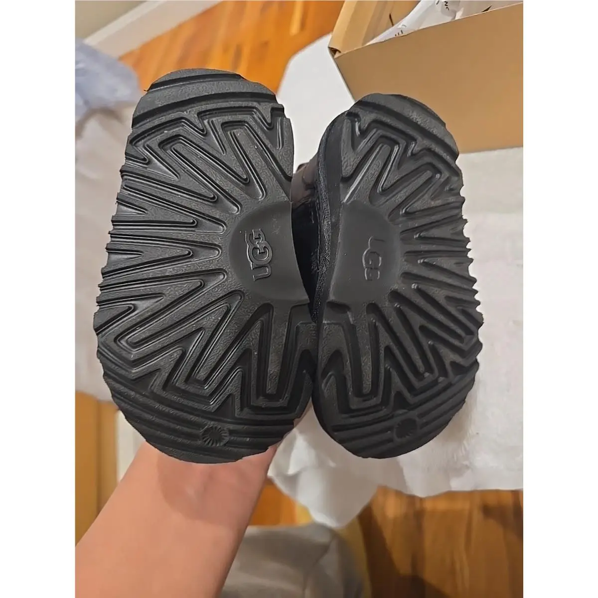 UGG shoes - UGG Kids Neumel II - Kids Neumel - Black 7