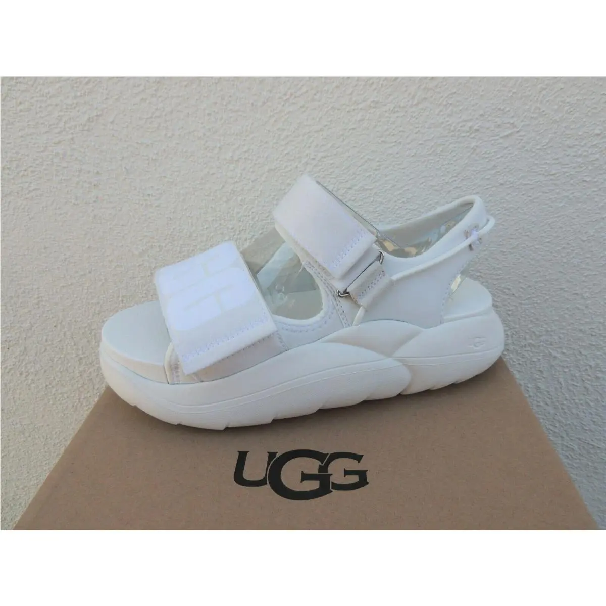 UGG shoes - UGG La Cloud Strap Sandal - White (UPC: 195719404833) 1