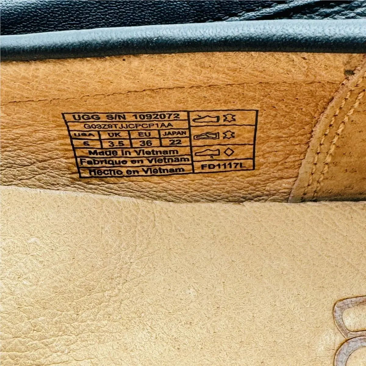 UGG shoes - Claire - Claire - Black (UPC: 0191142423373) 6