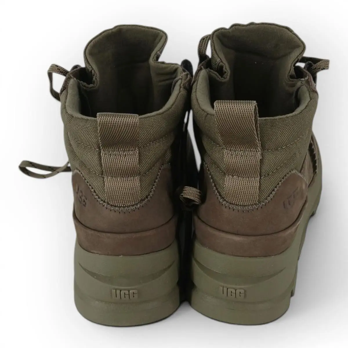 UGG shoes - The Ugg Lug - The Lug - As in Pic 2