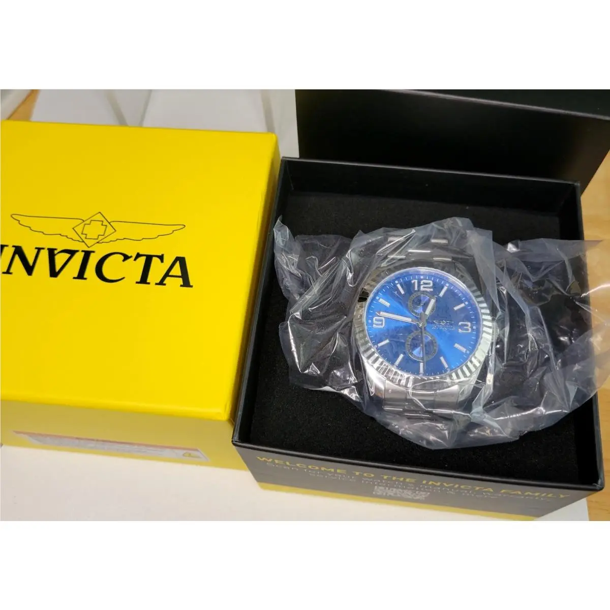 Invicta Specialty Quartz Silver/blue Dial Men`s Watch 49523 - 43mm