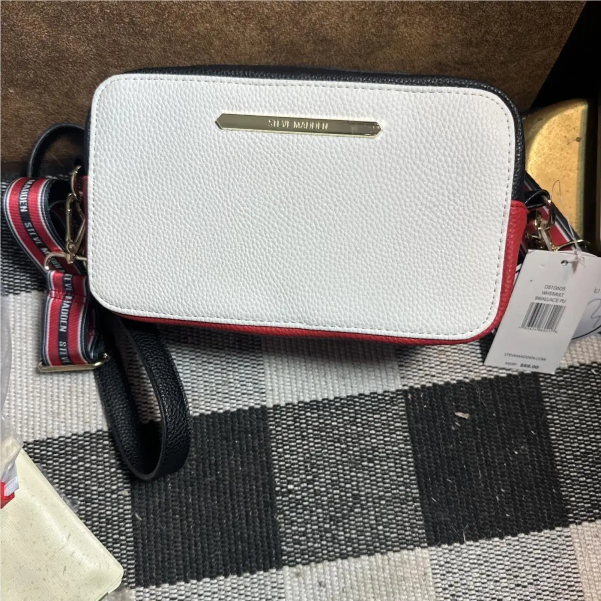 Steve Madden Bwallace Crossbody Purse with Extra Strap PU Black White Red