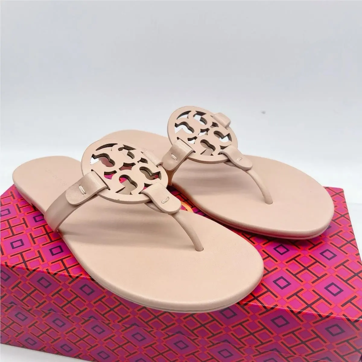 Tory Burch Miller Calf Leather Thong Sandals Dust Bag Light Sand 90582 8 38