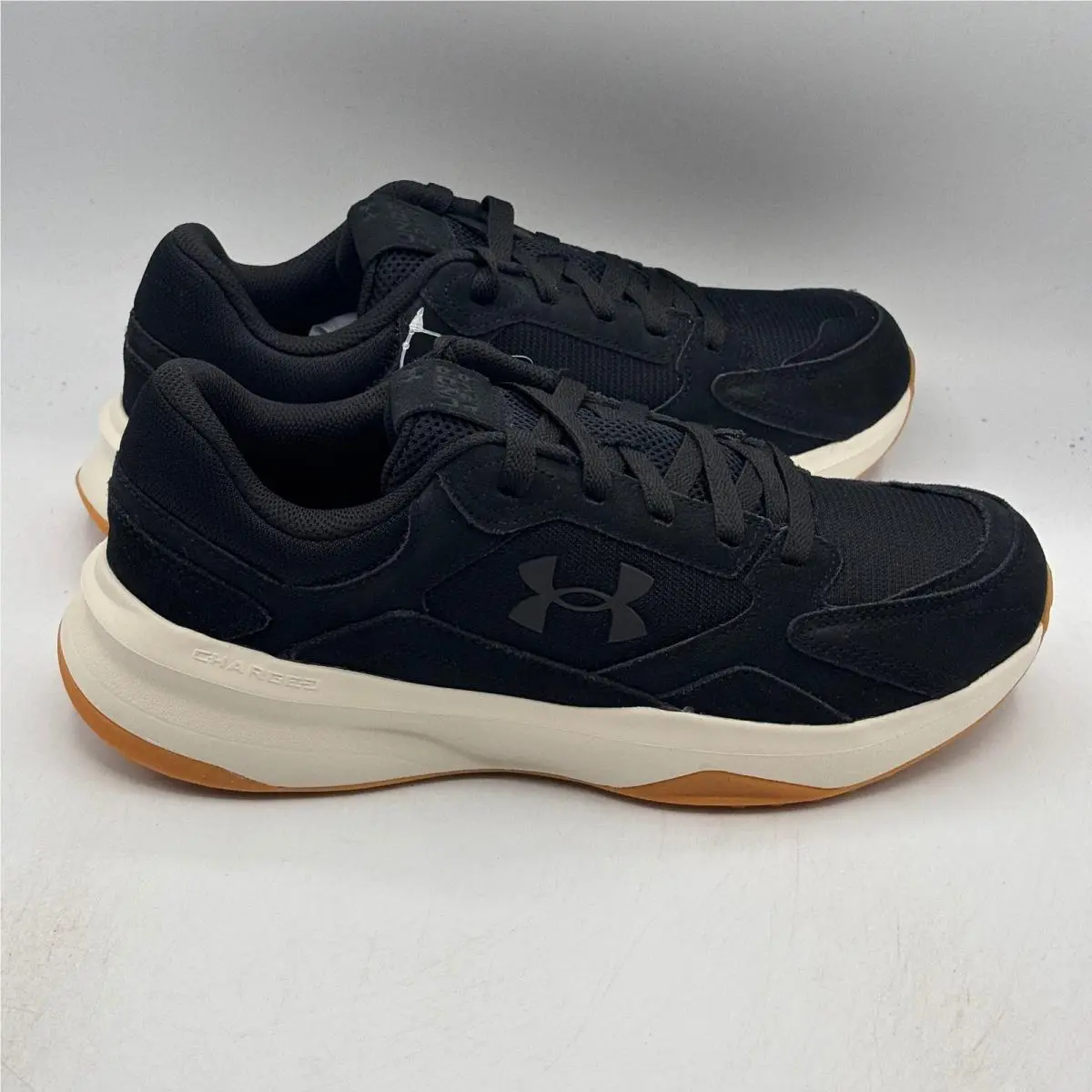 Under Armour UA Edge Suede Shoes Mens Size 9 Black Training Sneakers 3027731-001