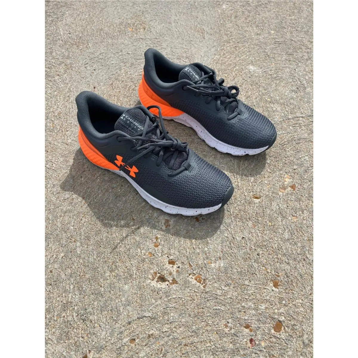 Under Armour Charged Escape 4 Running Shoes Mens 9 Gray Orange 3025420-101