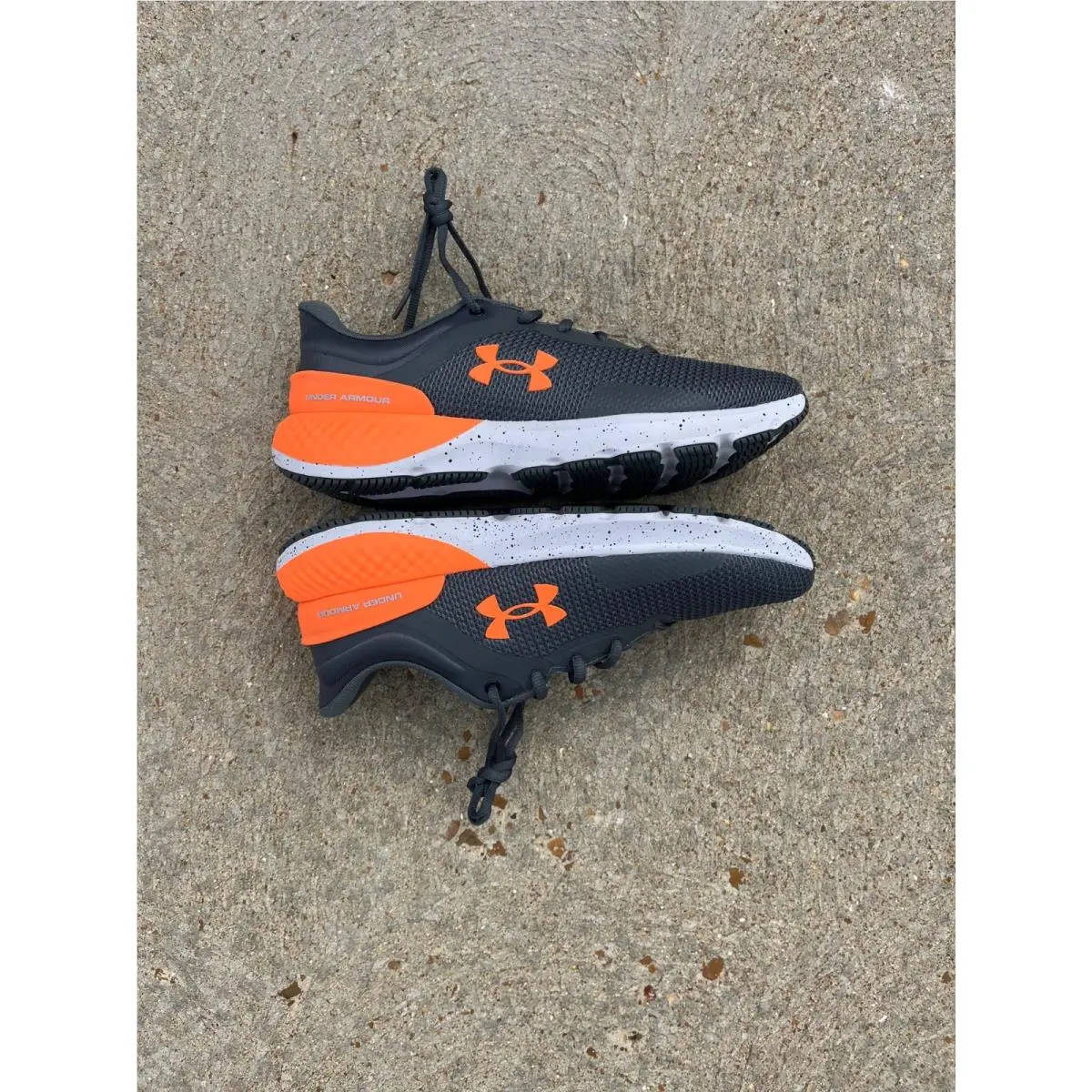 Under Armour shoes - Under Armour Charged Escape 4 - 3025420-101 - Gray 5
