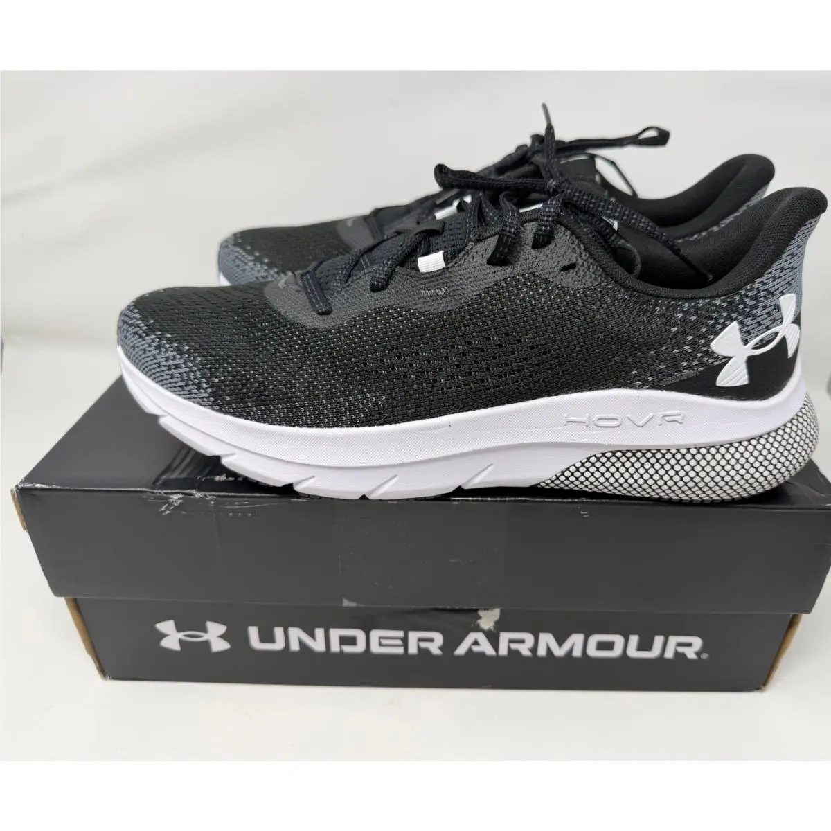 Under Armour UA Hovr Turbulence 2 Men’s Running Shoes in Black/white Size 10.5