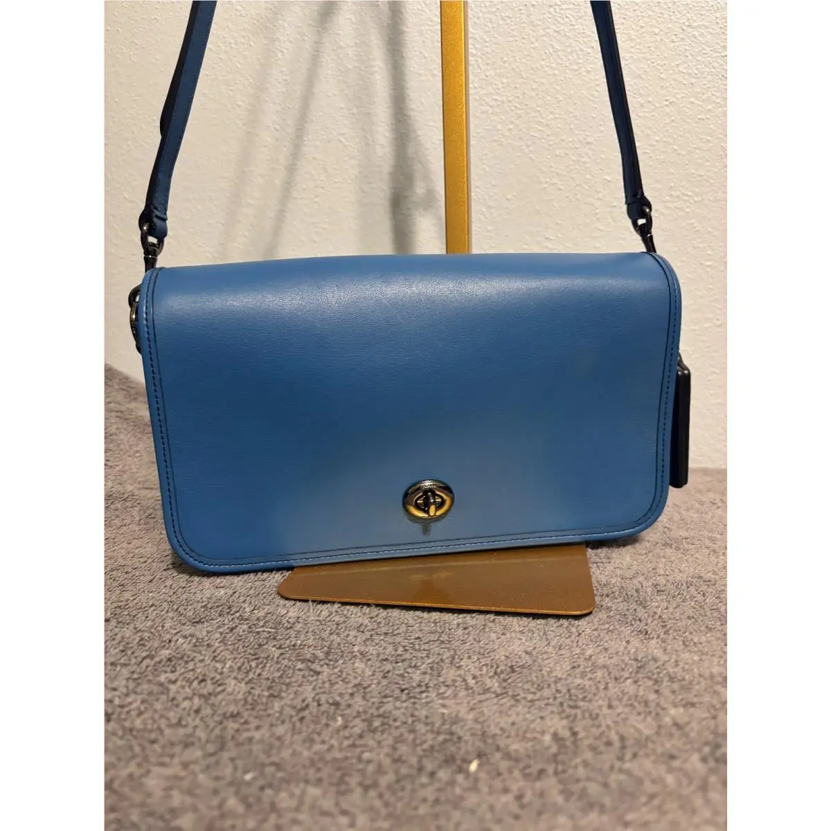 Coach Dinky 57325 Turnlock Crossbody in Lapis