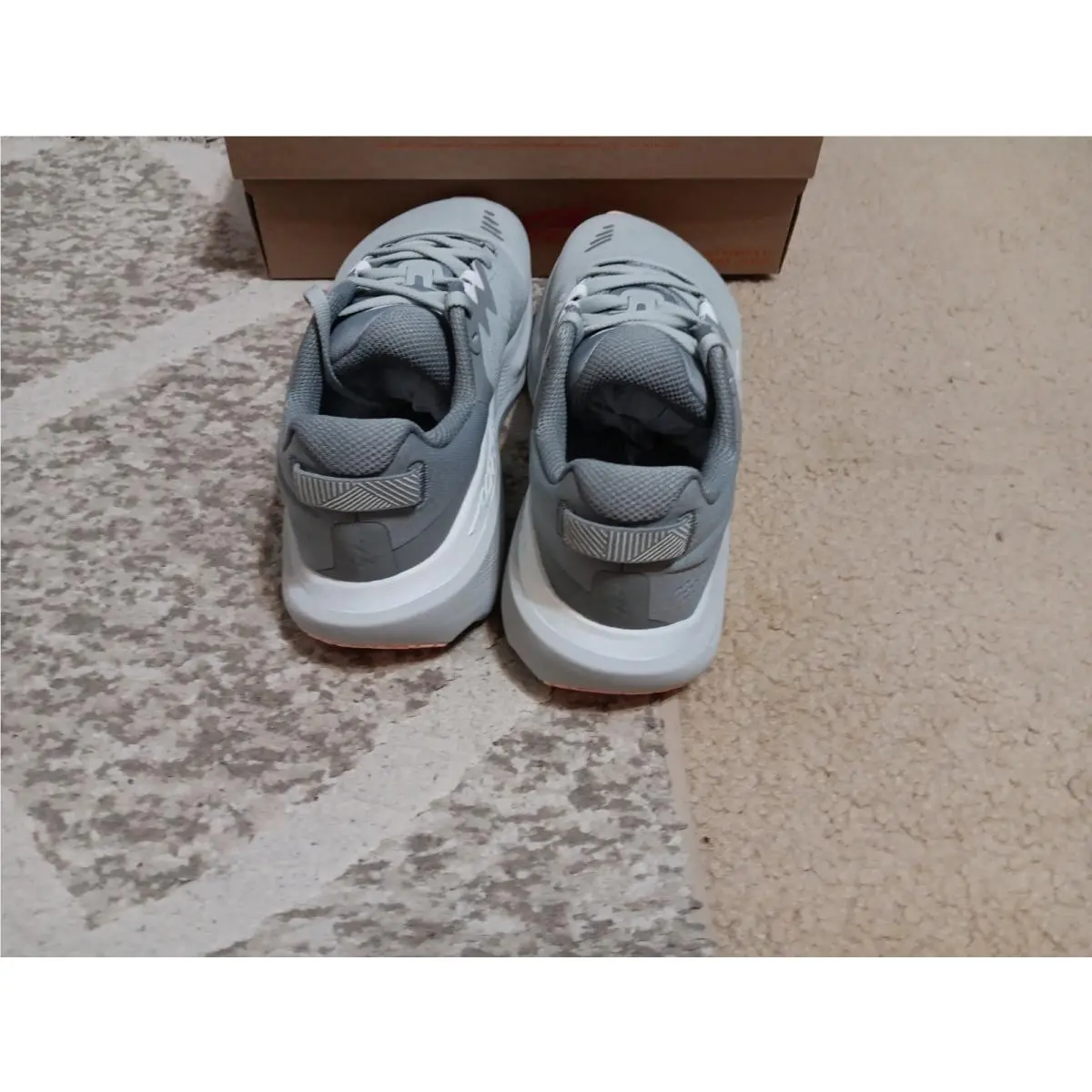 Altra shoes - Paradigm 8 Wide - Paradigm Wide - AL0A85RQ220-090 - Gray (UPC: 197804644827) 8
