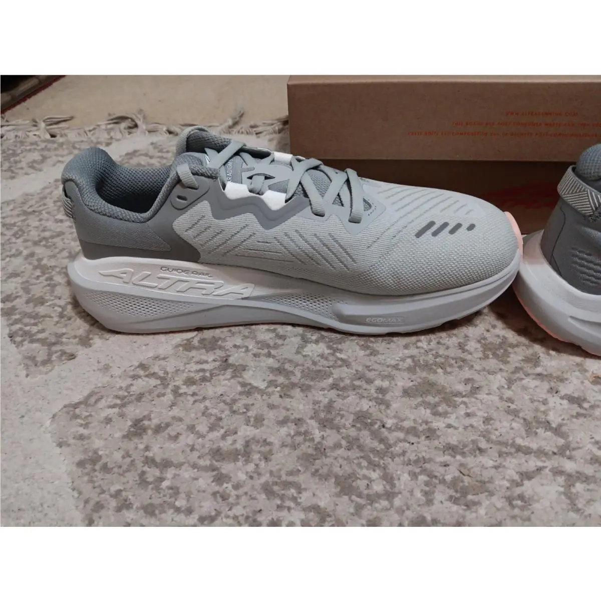 Altra shoes - Paradigm 8 Wide - Paradigm Wide - AL0A85RQ220-090 - Gray (UPC: 197804644827) 3