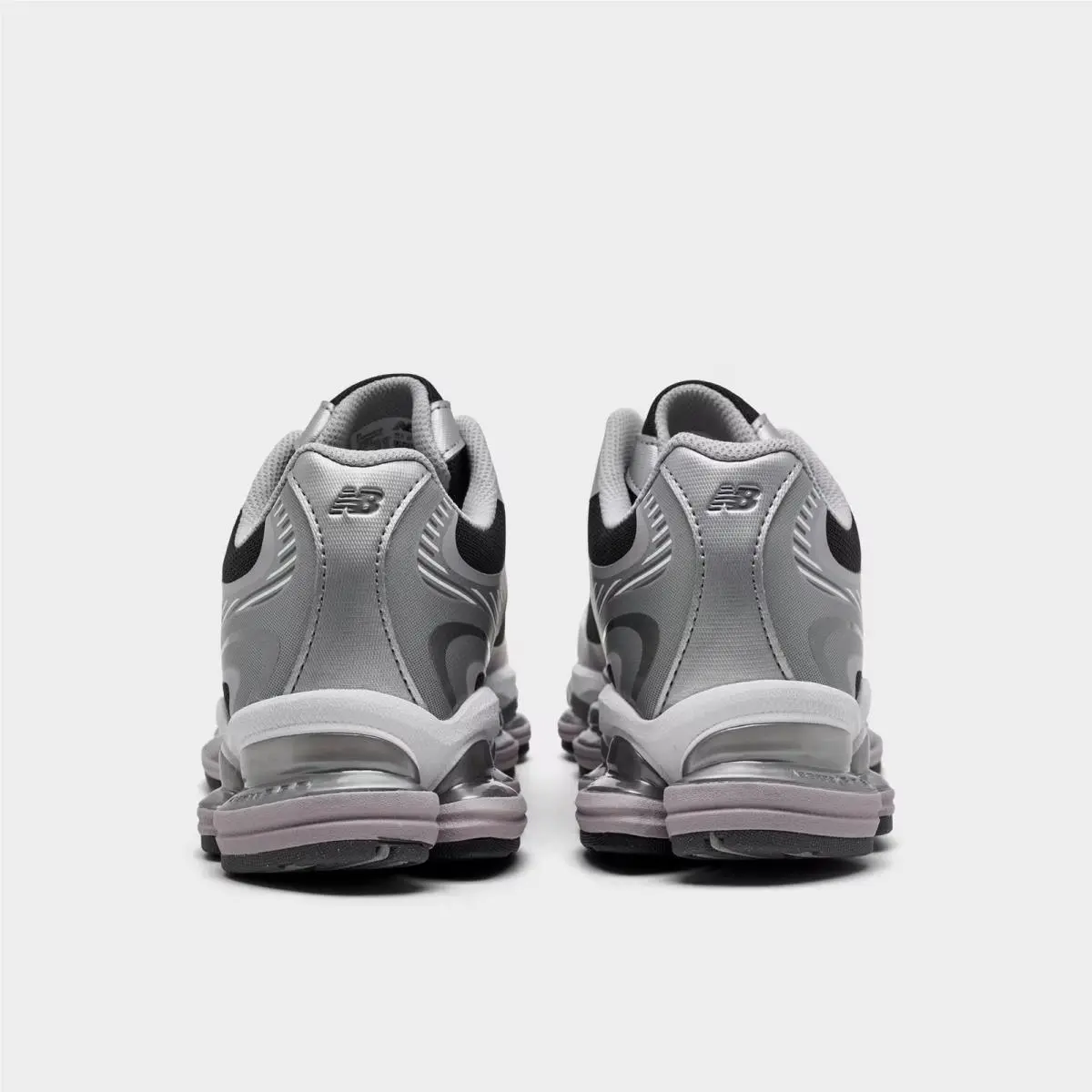 New Balance shoes - U20003OZ 020 - Silver Metallic/Faded Black 6