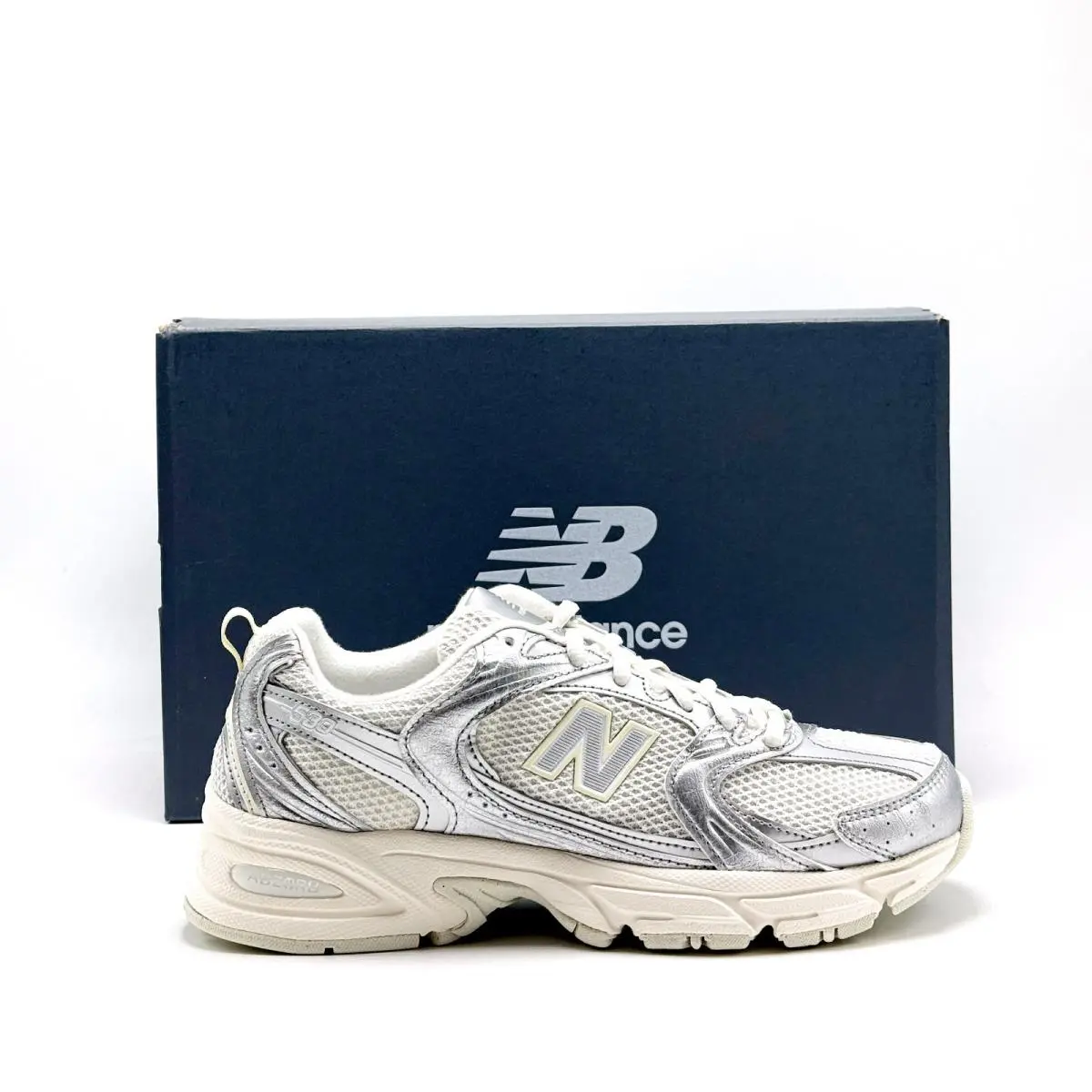 New Unisex New Balance 530 Running Silver Metallic / Reflection U5303IR